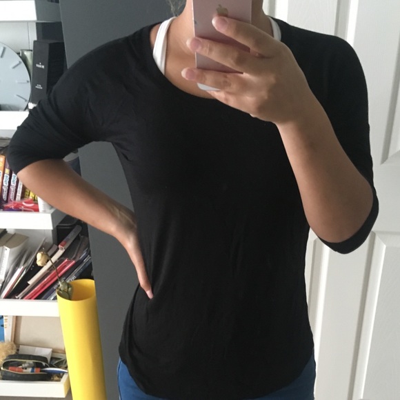 Babaton/Aritzia Black Norris T-Shirt - Picture 2 of 4